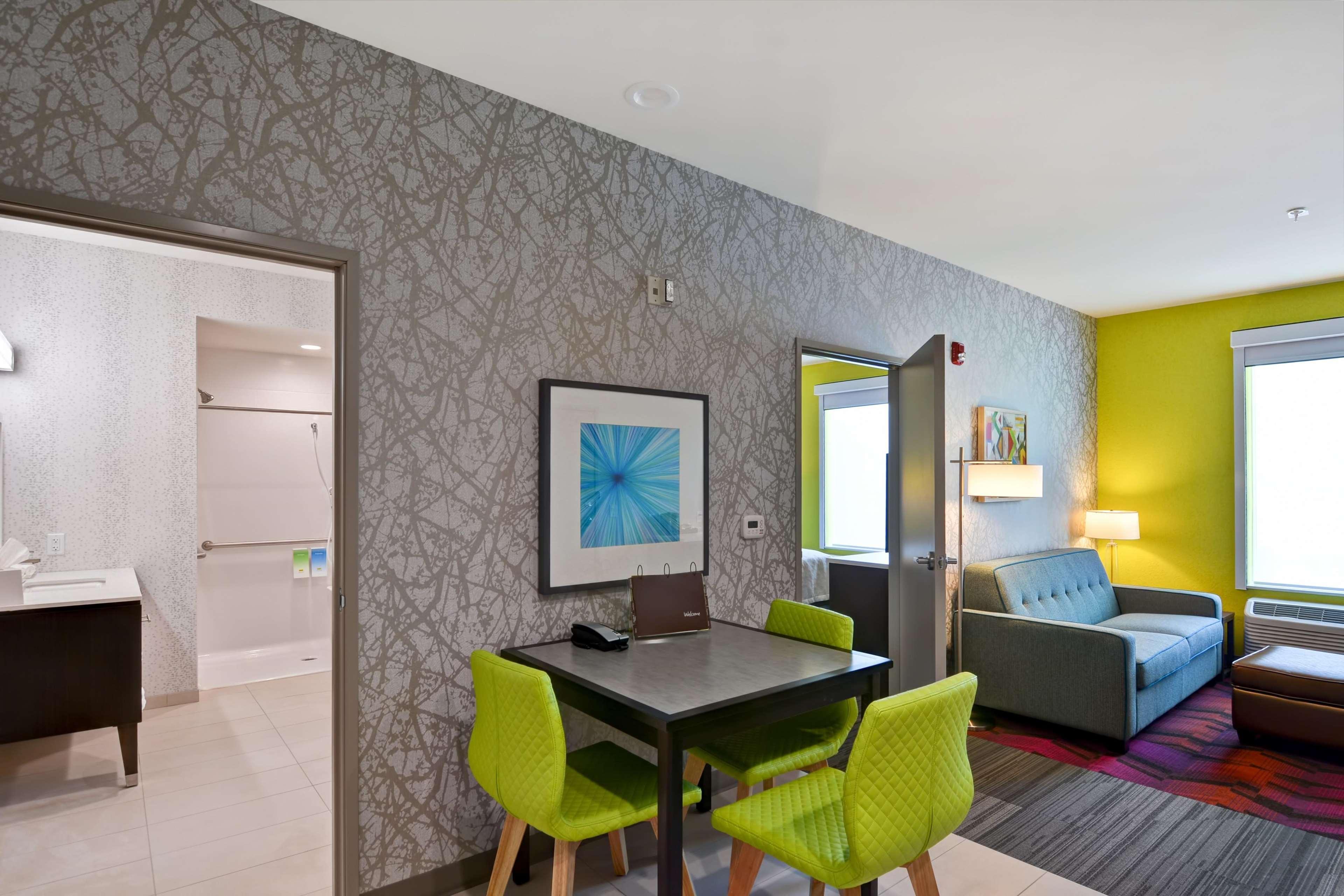 Home2 Suites By Hilton Hot Springs Buitenkant foto