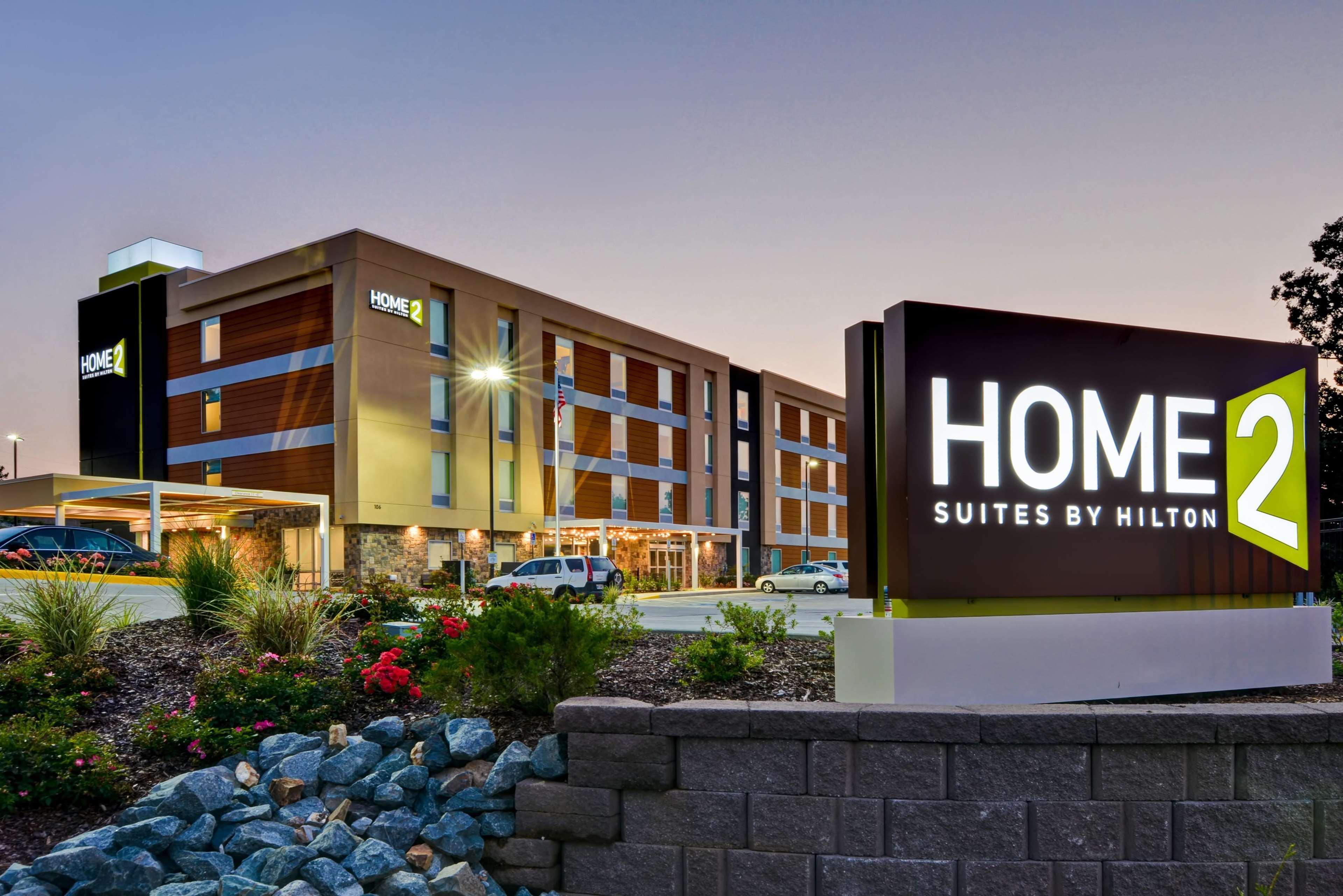 Home2 Suites By Hilton Hot Springs Buitenkant foto