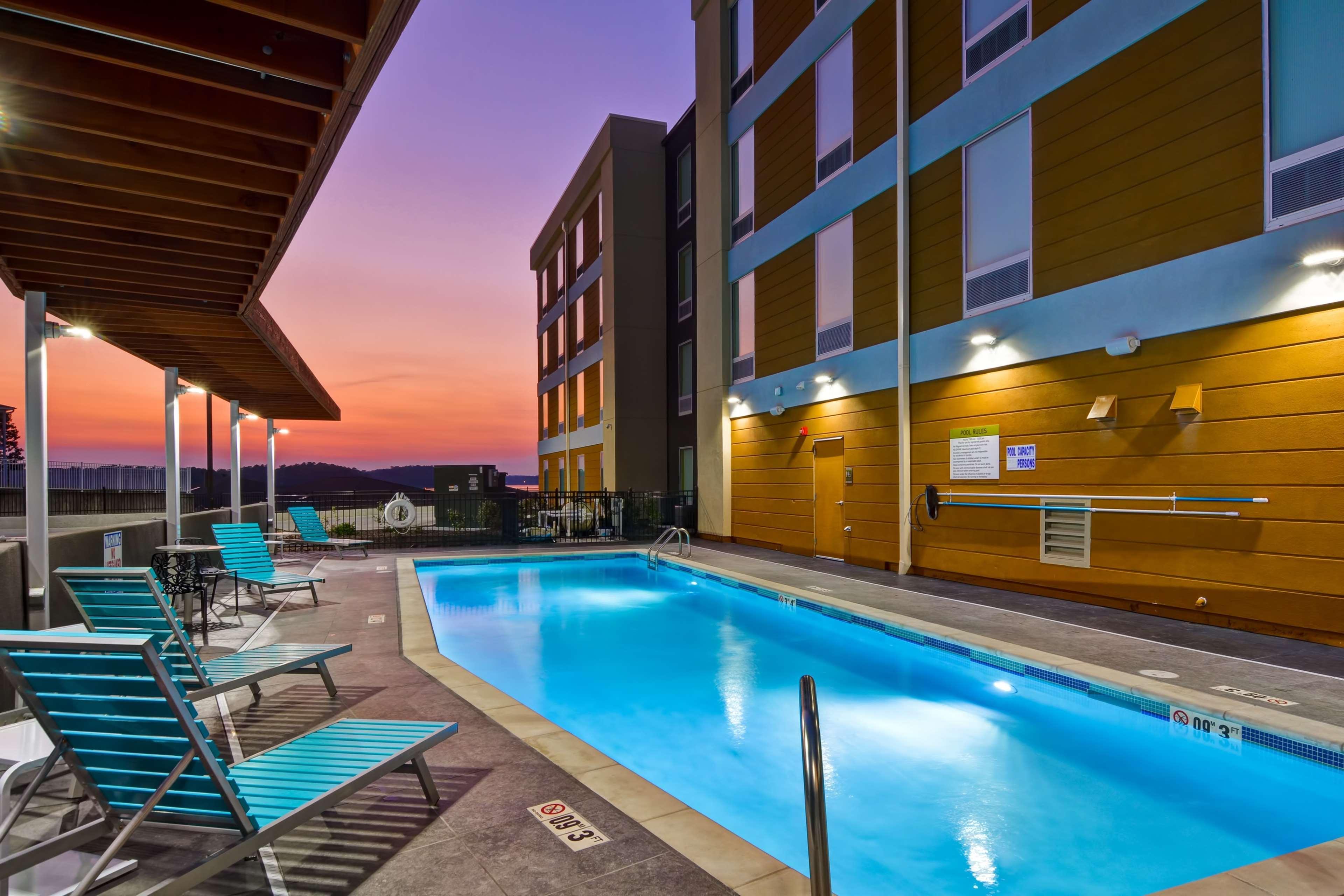 Home2 Suites By Hilton Hot Springs Buitenkant foto